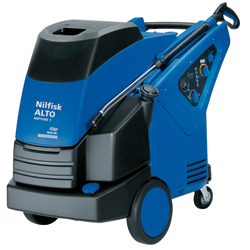 Idropulitrice acqua calda NEPTUNE 7 con la famosa pompa C3